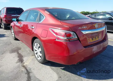 2015 Nissan Altima 2.5/2.5 S/2.5 Sl/2.5 Sv из США, поврежденный, VIN 1N4AL3AP9FC125794